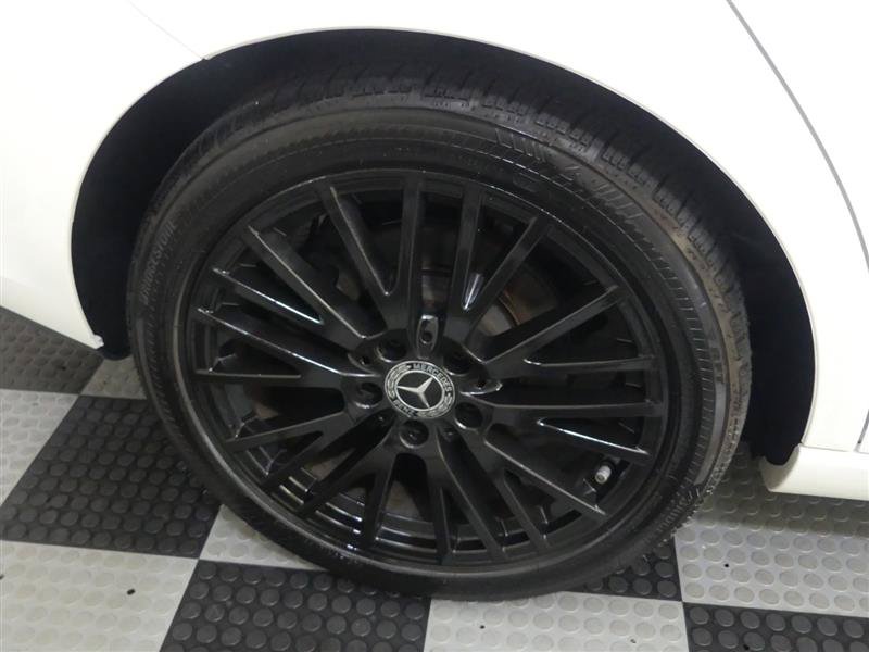 Used 2021 Mercedes-Benz CLA 250 image 17