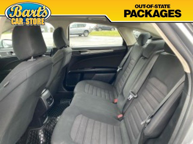 Used 2020 Ford Fusion SE image 15