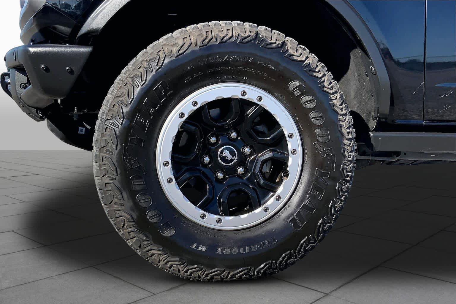 Used 2022 Ford Bronco Badlands AWD/4WD image 11