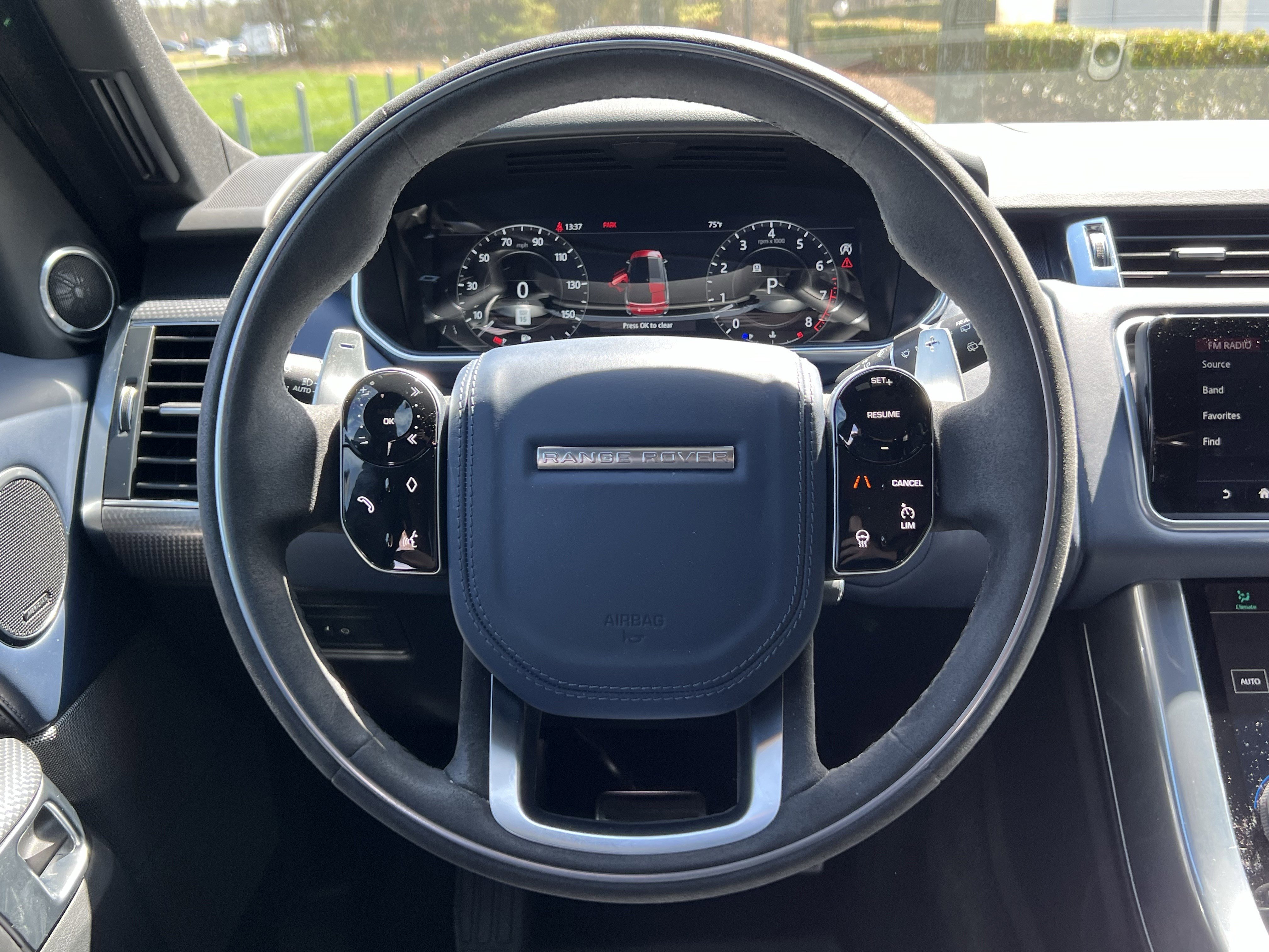 Used 2022 Land Rover Range Rover Sport HST image 18