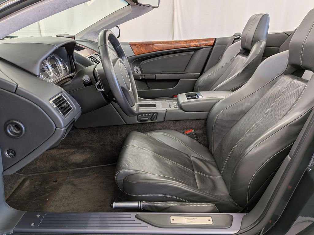 Used 2008 Aston Martin DB9 Volante image 21