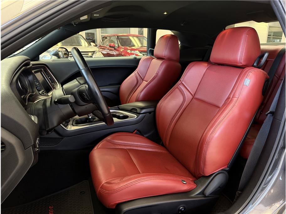 Used 2021 Dodge Challenger R/T Scat Pack RWD image 25
