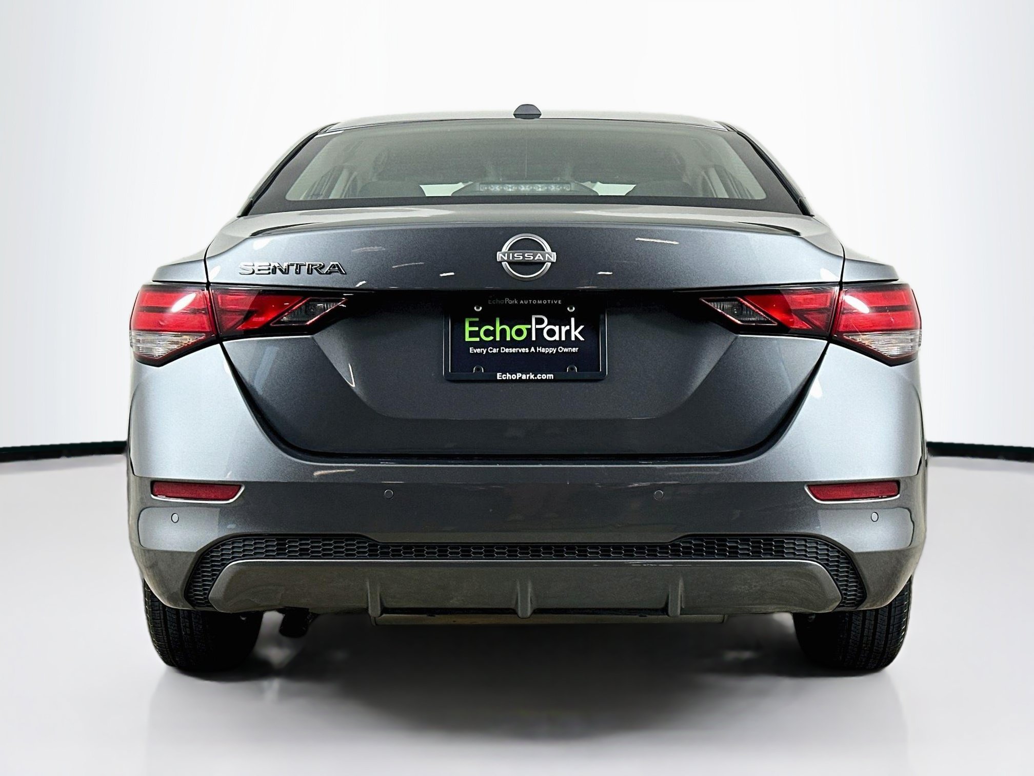Used 2025 Nissan Sentra SV FWD image 7