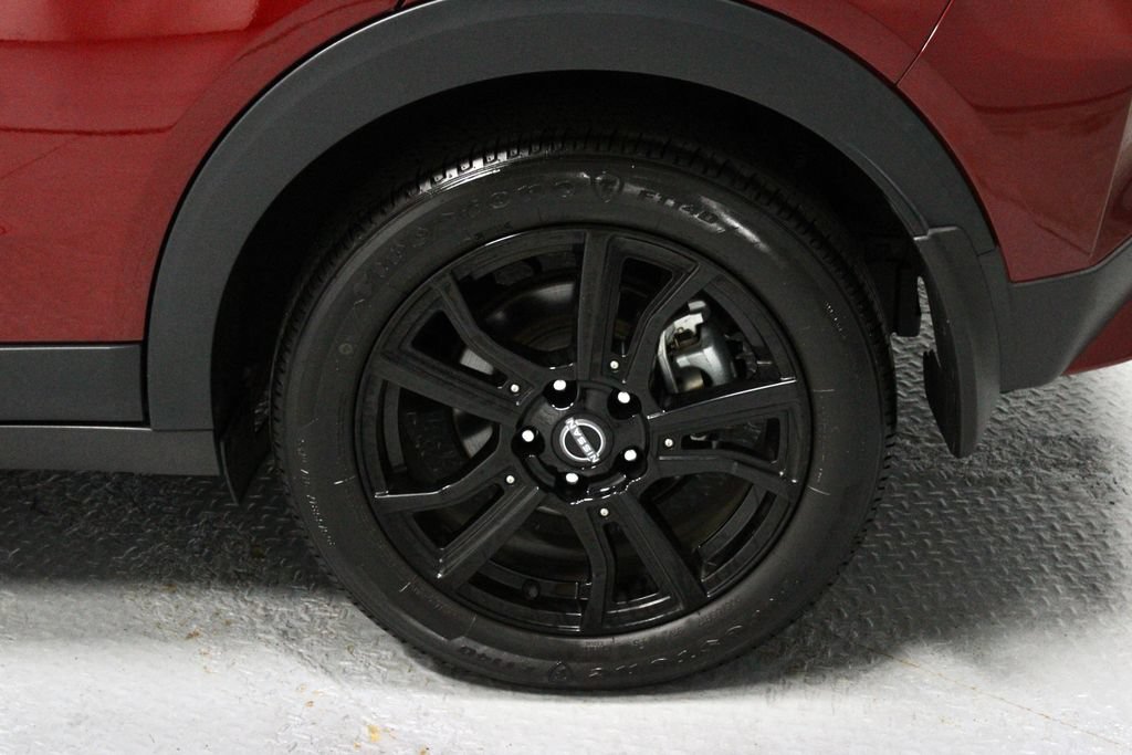 Certified 2024 Nissan Kicks SV FWD image 18