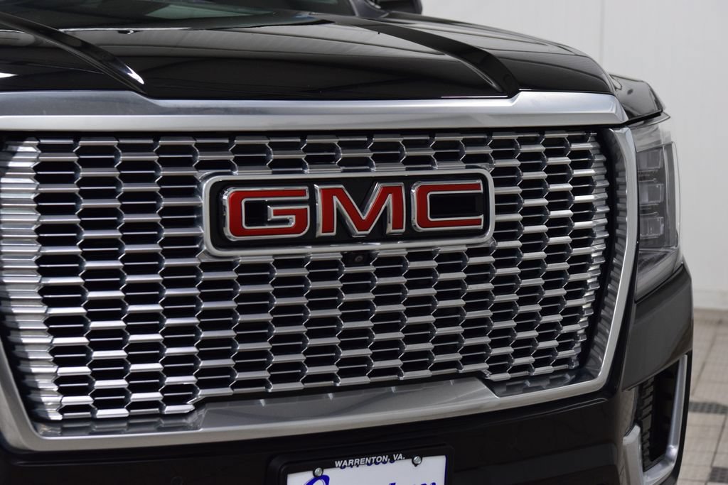 Used 2024 GMC Yukon Denali AWD/4WD image 11