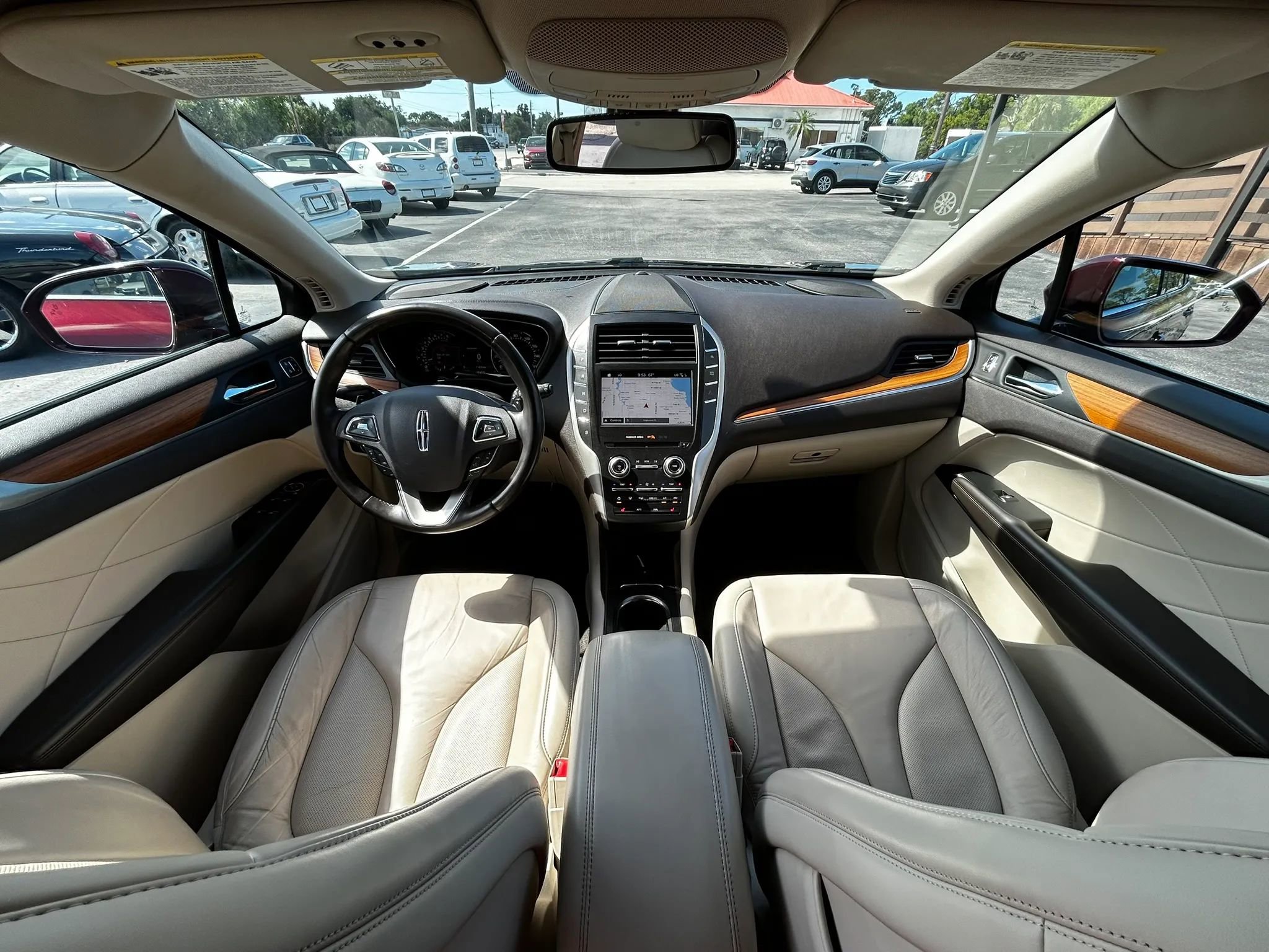 Used 2018 Lincoln MKC Select w/ Select Plus Package FWD image 27