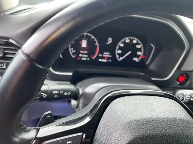 Used 2023 Honda Pilot Touring image 12