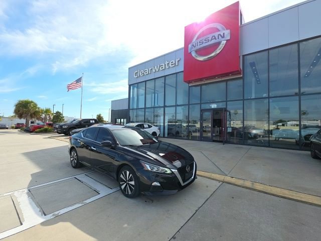 Used 2022 Nissan Altima 2.5 SV