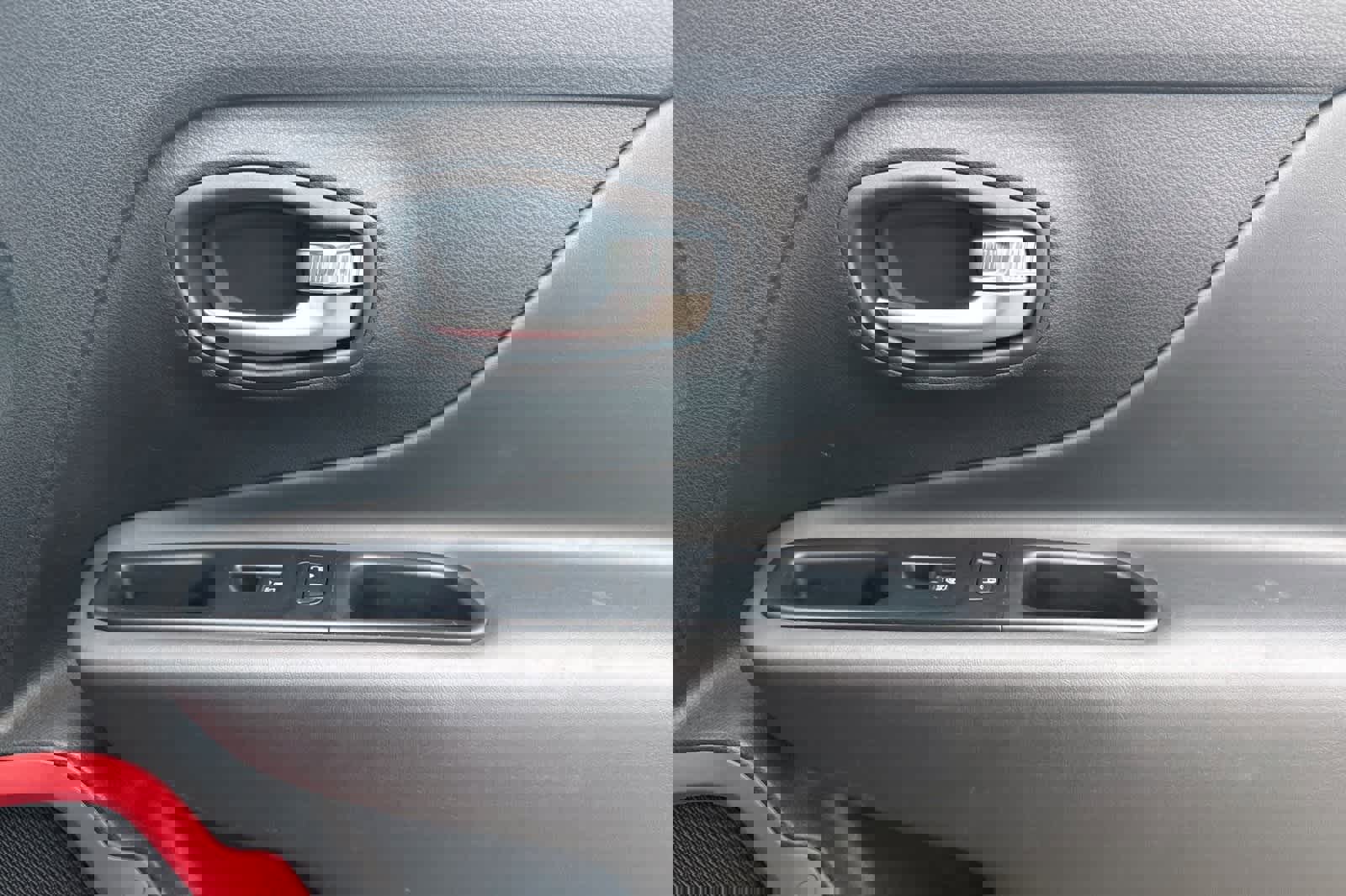 Used 2022 Jeep Renegade Latitude w/ Convenience Group image 18