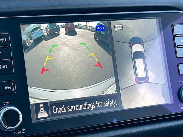 Used 2023 Nissan Kicks SR w/ SR Premium Package image 13