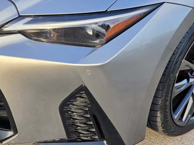 Used 2022 Lexus IS 350 F Sport w/ Navigation Package RWD image 6