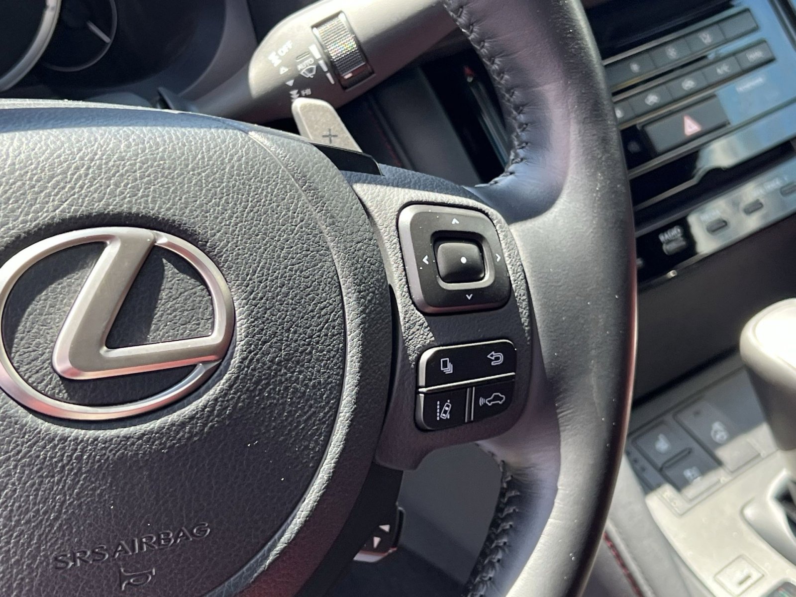 Used 2023 Lexus IS 300 AWD w/ Premium Package image 33