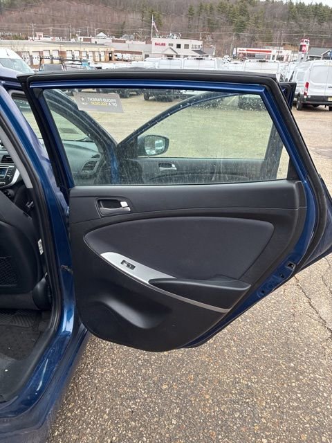 Used 2017 Hyundai Accent SE image 24