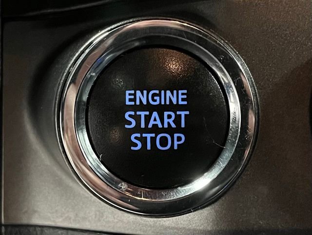 Used 2020 Toyota Tacoma TRD Off-Road w/ Technology Package AWD/4WD image 18