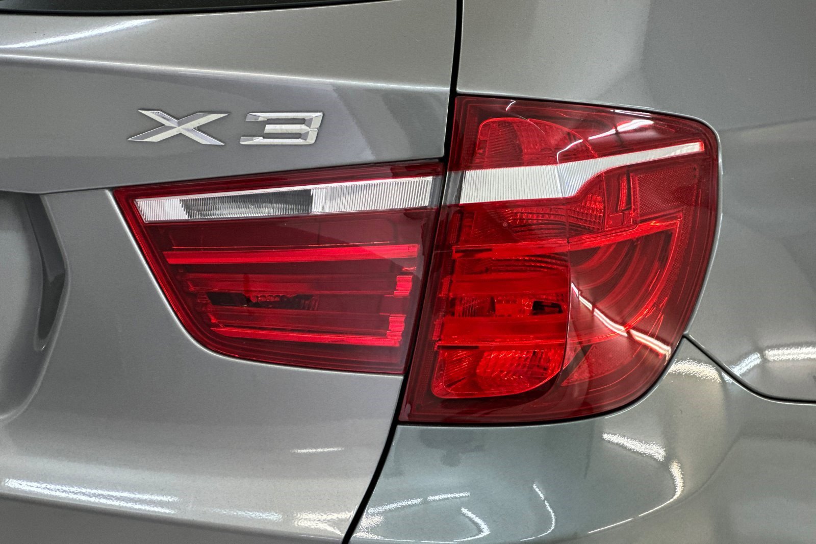 Used 2012 BMW X3 xDrive35i image 12