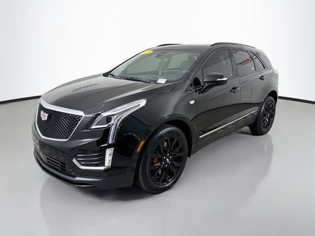 Used 2025 Cadillac XT5 Sportv w/ Technology Package AWD/4WD image 3