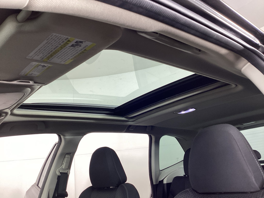 Used 2023 Subaru Forester Premium image 15