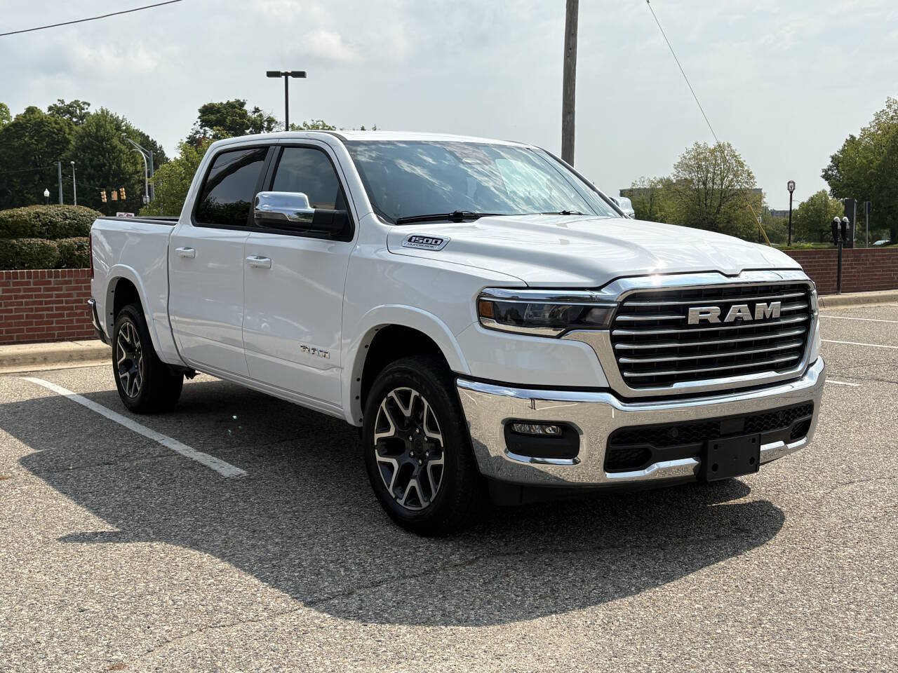 Used 2026 RAM 1500 Laramie AWD/4WD image 53