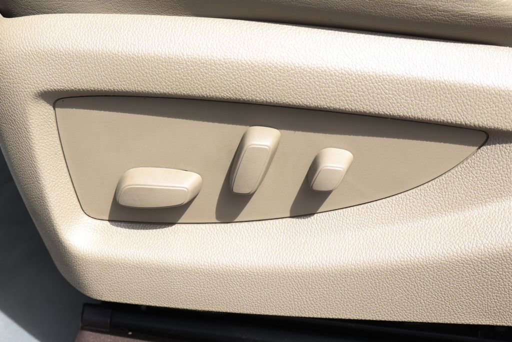 Used 2016 GMC Sierra 2500 Denali w/ Duramax Plus Package image 22