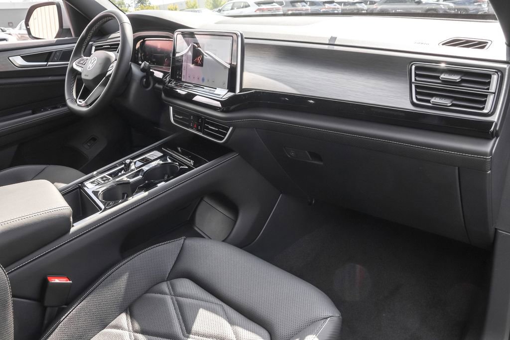 New 2026 Volkswagen Atlas Cross Sport SE AWD/4WD image 40