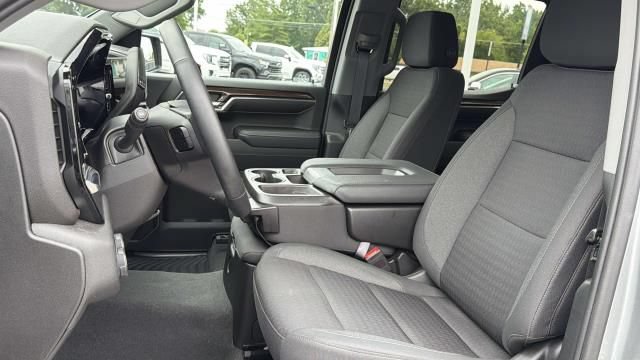 Certified 2023 Chevrolet Silverado 1500 LT AWD/4WD image 6