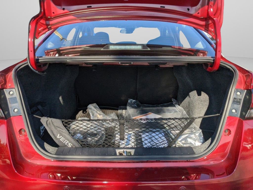 New 2025 Nissan Versa SV w/ Trunk Package FWD image 15