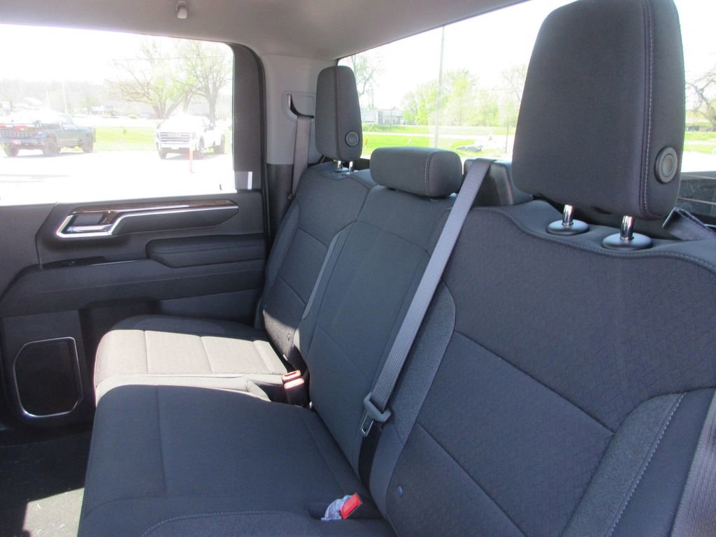 New 2026 GMC Sierra 3500 SLE image 13