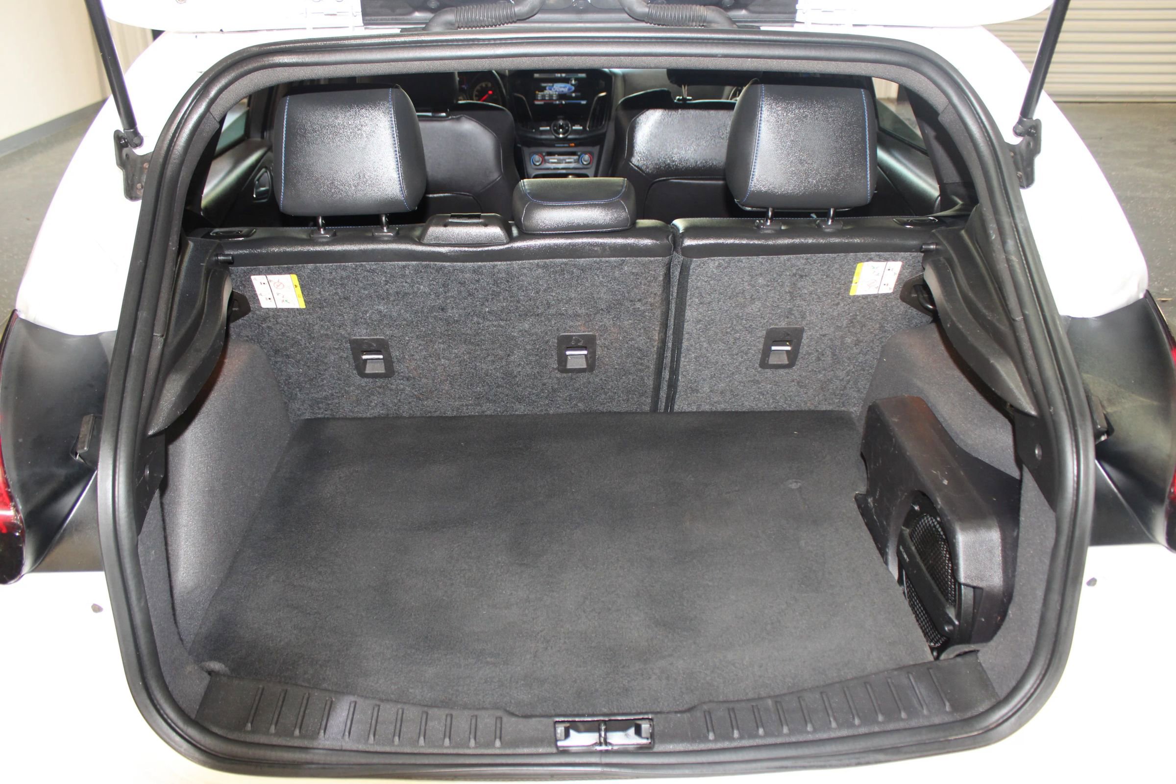 Used 2015 Ford Focus ST w/ Equipment Group 401A image 24