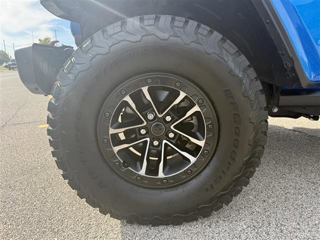 Used 2024 Jeep Wrangler Unlimited Rubicon image 6