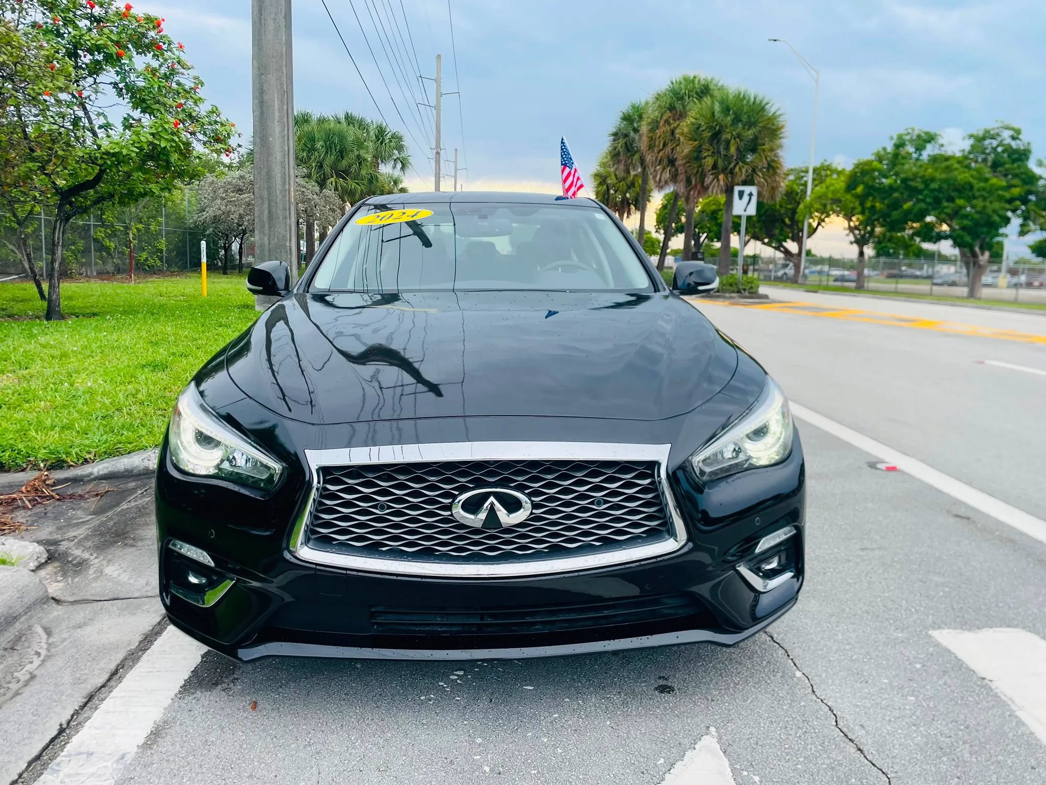 Used 2024 INFINITI Q50 Luxe w/ Cargo Package AWD/4WD image 8