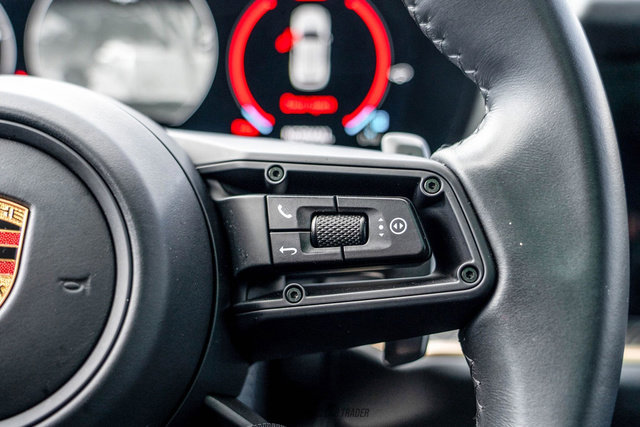 Used 2024 Porsche Cayenne S image 27