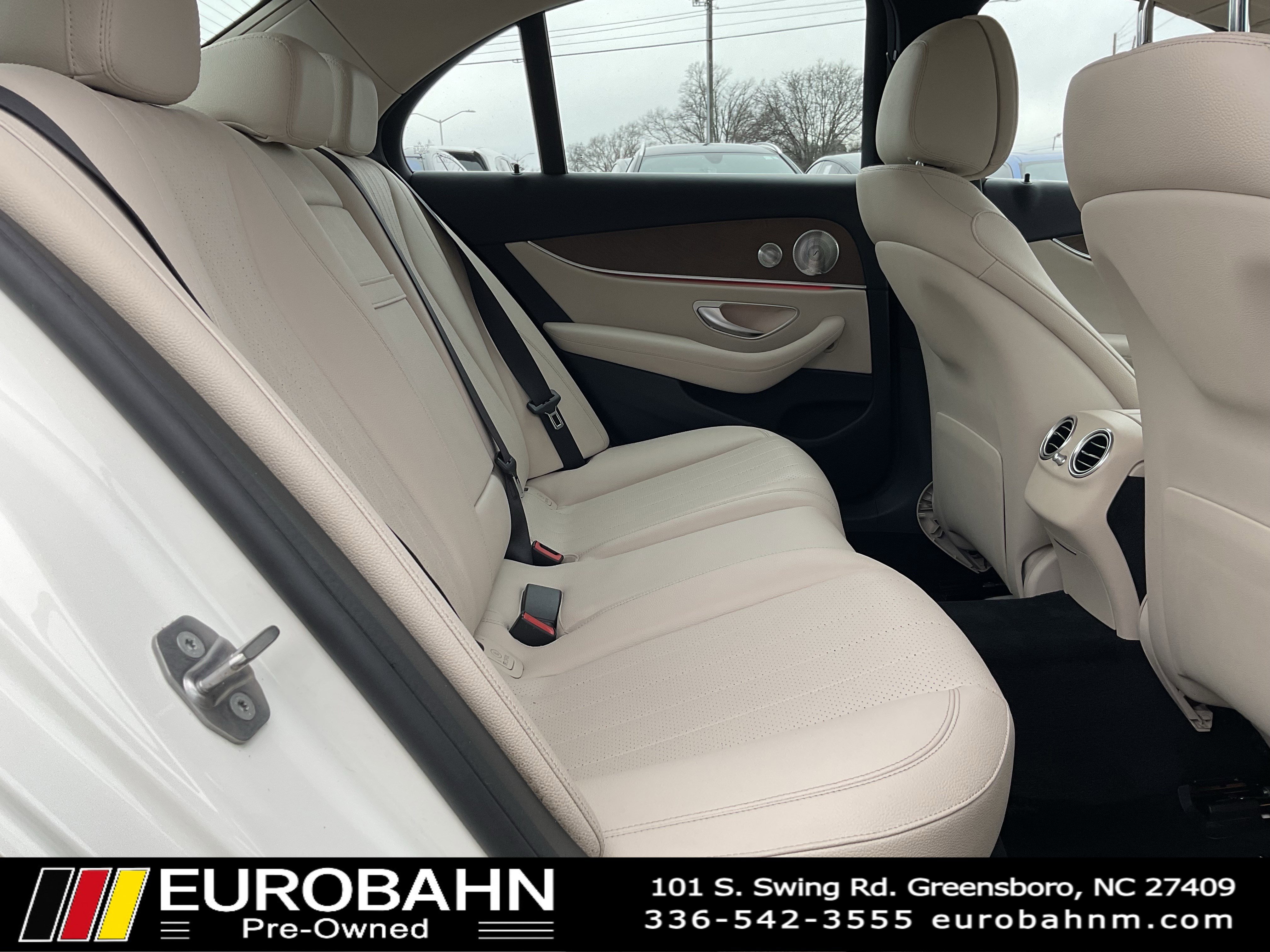 Used 2017 Mercedes-Benz E 300 image 17