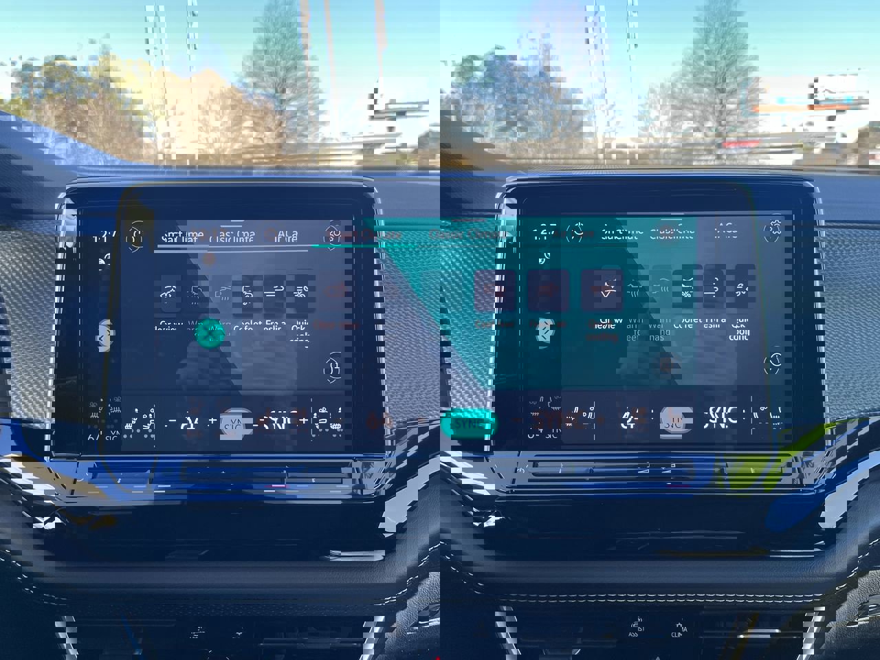 Used 2024 Volkswagen Atlas Cross Sport SEL image 26