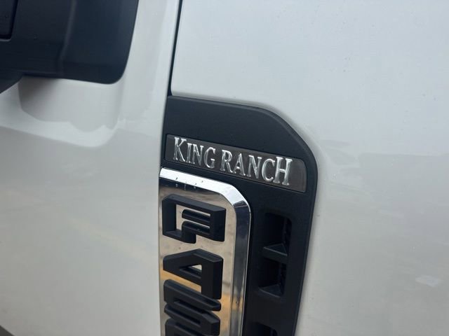 Used 2026 Ford F450 King Ranch w/ FX4 Off-Road Package AWD/4WD image 4