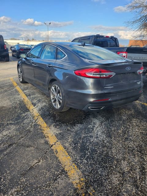 Used 2020 Ford Fusion Titanium image 3