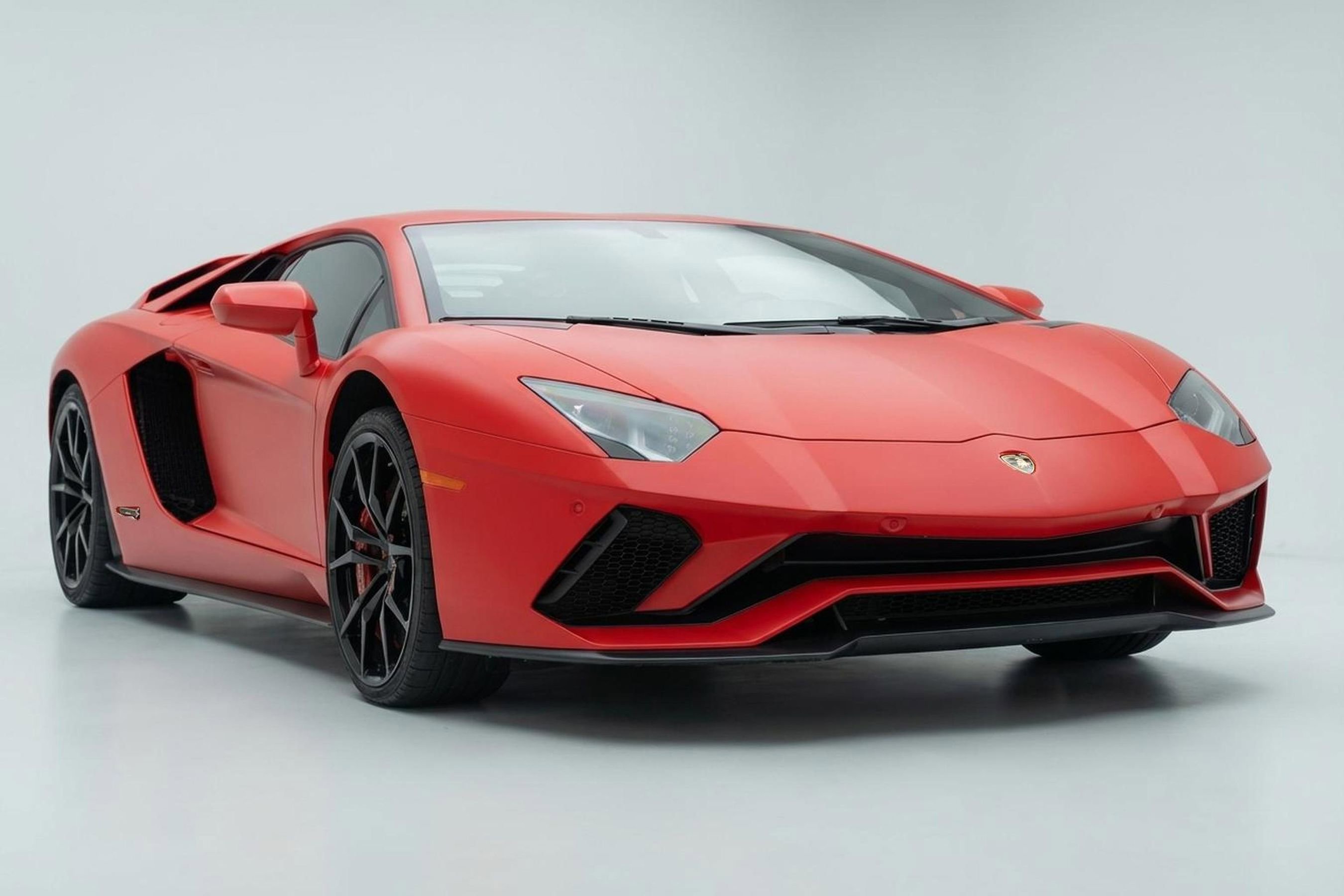 Used 2019 Lamborghini Aventador S AWD/4WD image 8