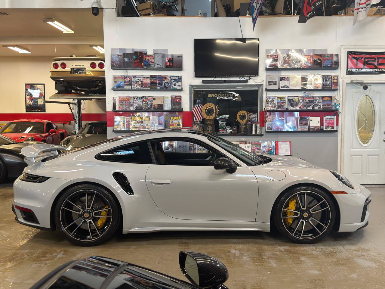 Used 2024 Porsche 911 Turbo S AWD/4WD image 5