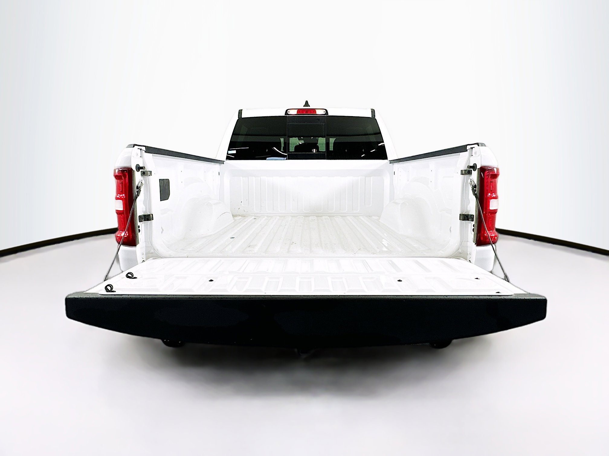 Used 2025 RAM 1500 Laramie image 30