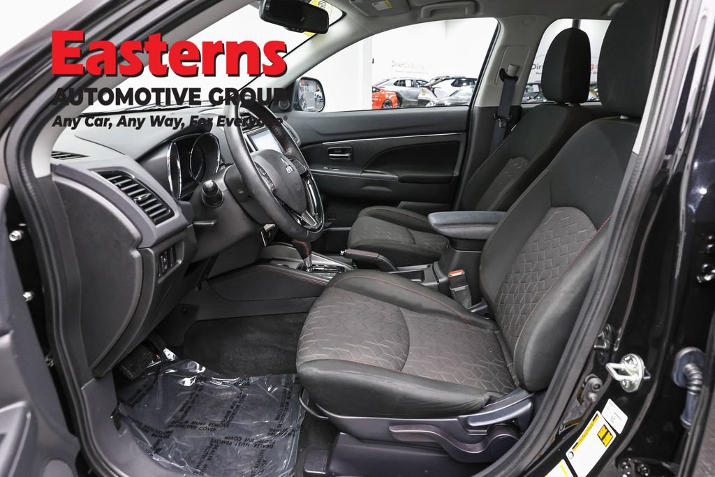 Used 2023 Mitsubishi Outlander Sport LE AWD/4WD image 13