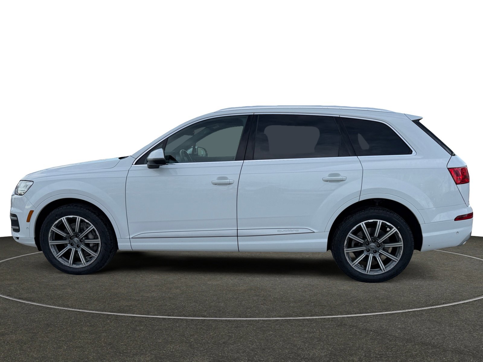 Used 2019 Audi Q7 3.0T Prestige image 2