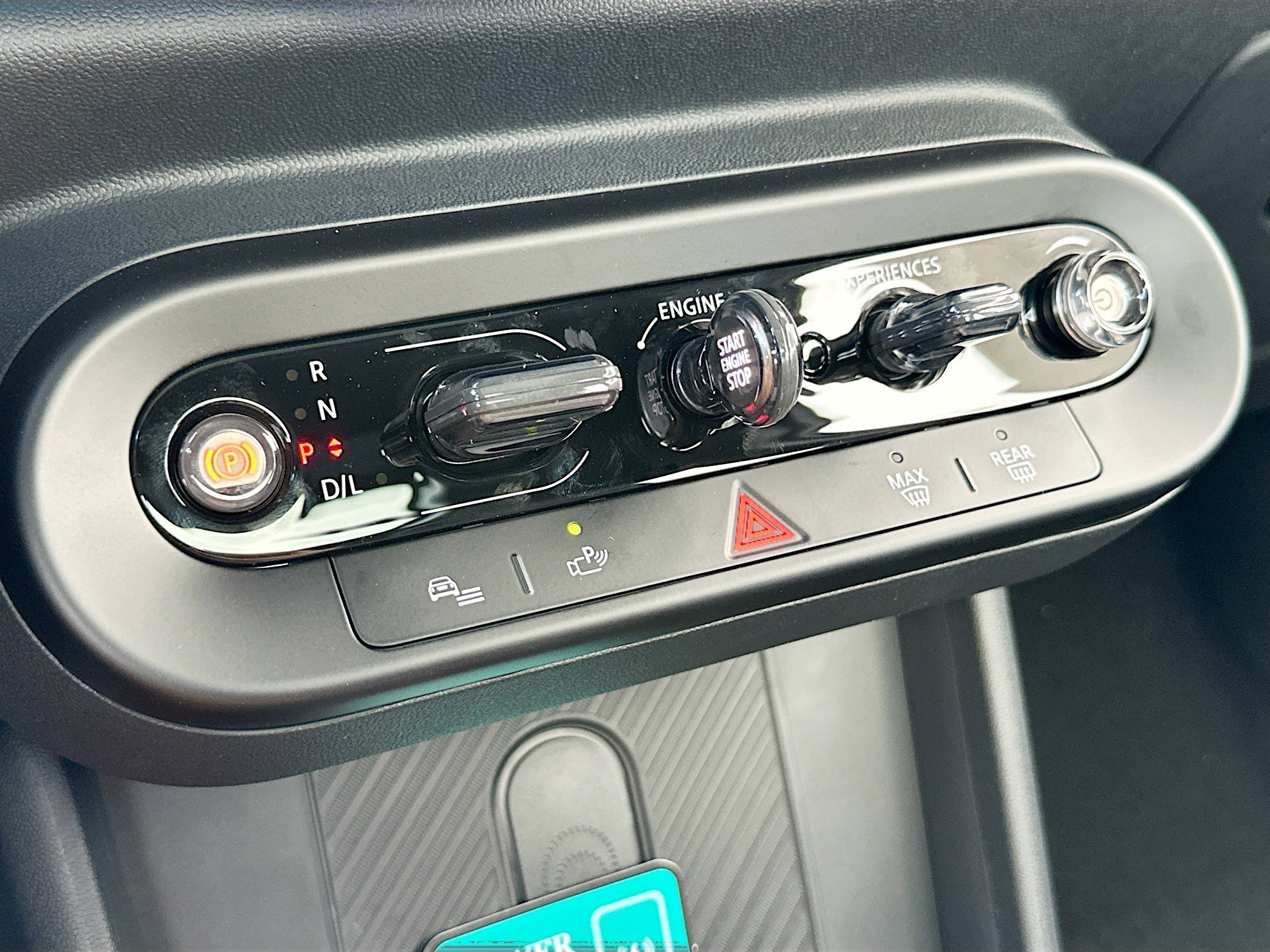 New 2026 MINI Cooper 2-Door Hardtop FWD image 14