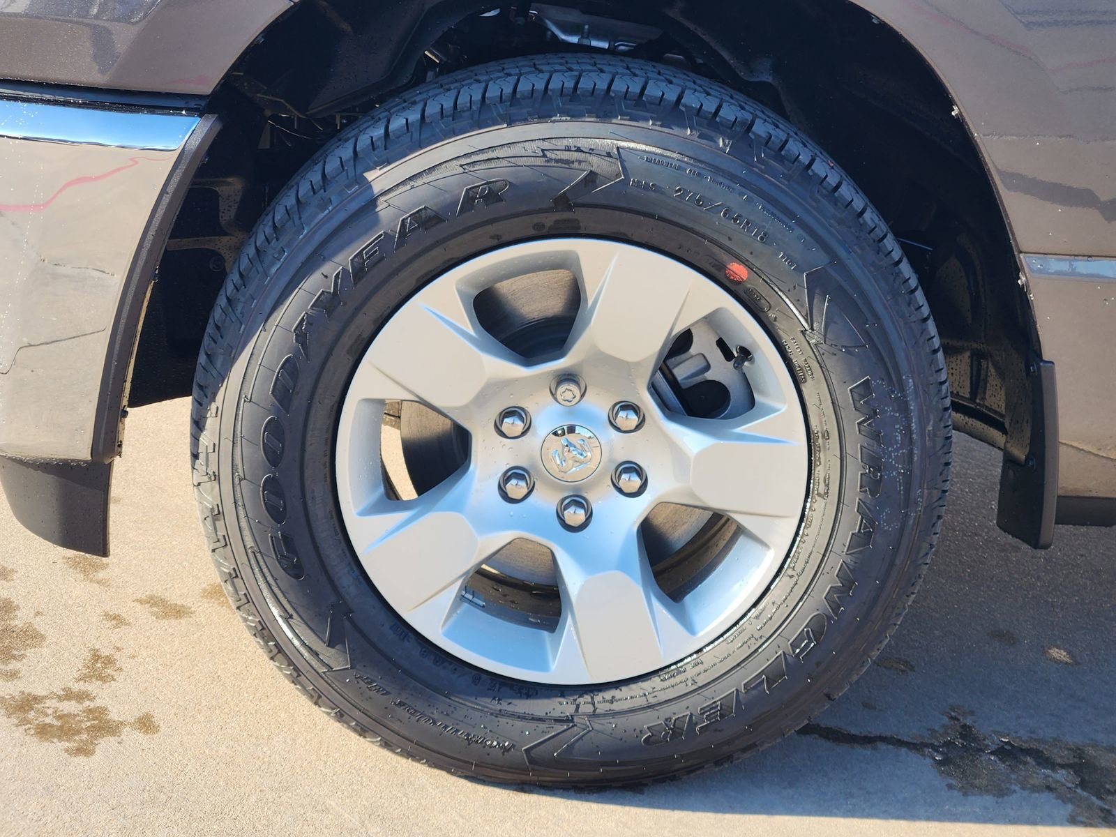 New 2026 RAM 1500 4x4 Crew Cab image 11