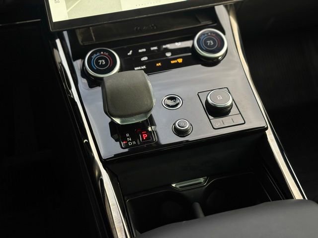 Used 2023 Land Rover Range Rover Sport SE image 40