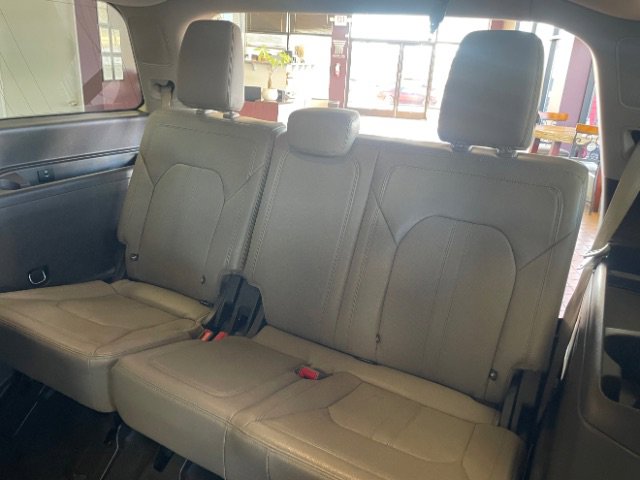 Used 2018 Ford Expedition Limited w/ Equipment Group 301A image 18