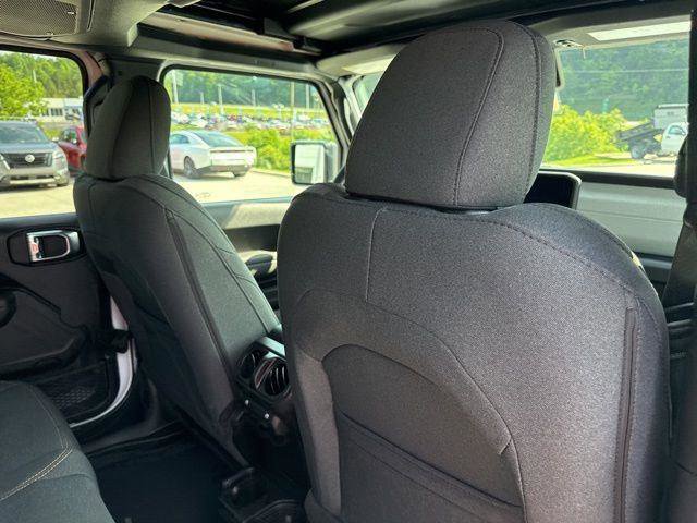 New 2025 Jeep Wrangler Sport S image 30
