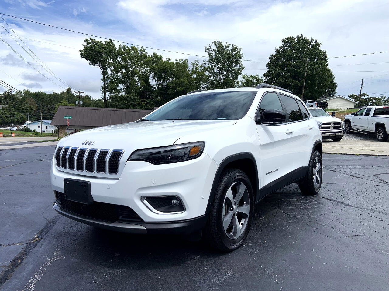 Used 2022 Jeep Cherokee Limited image 1