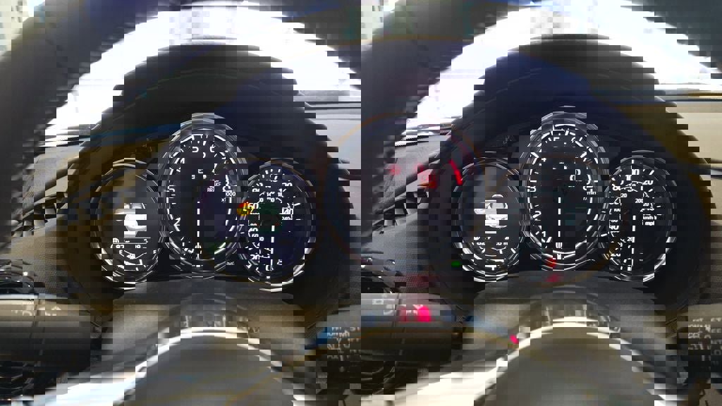 New 2025 MAZDA MX-5 Miata Club image 18