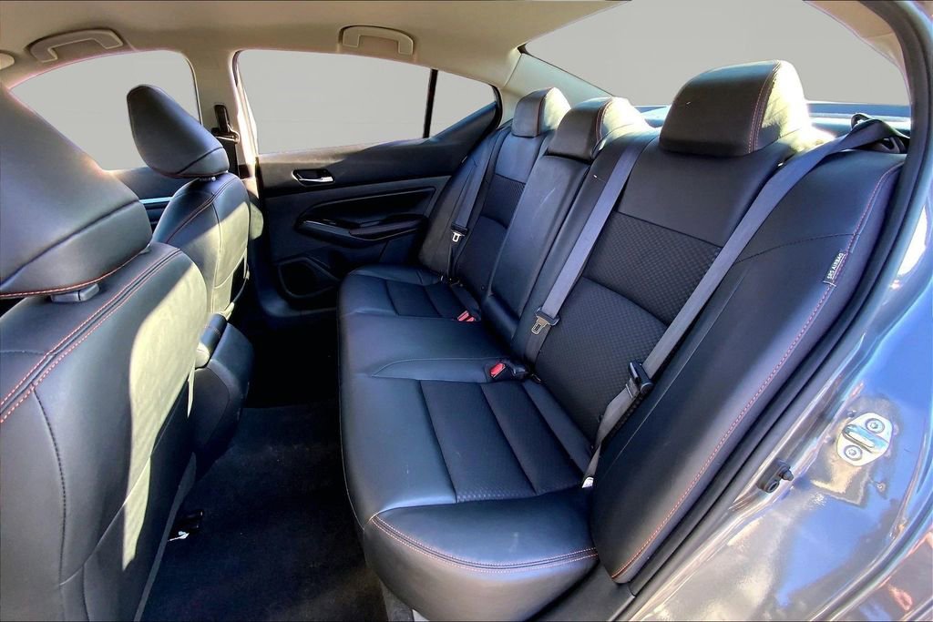 Used 2024 Nissan Altima 2.5 SR image 16