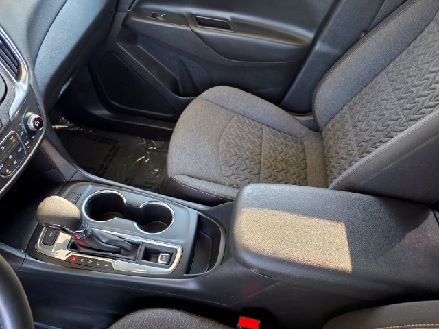 Used 2024 Chevrolet Equinox LT AWD/4WD image 29