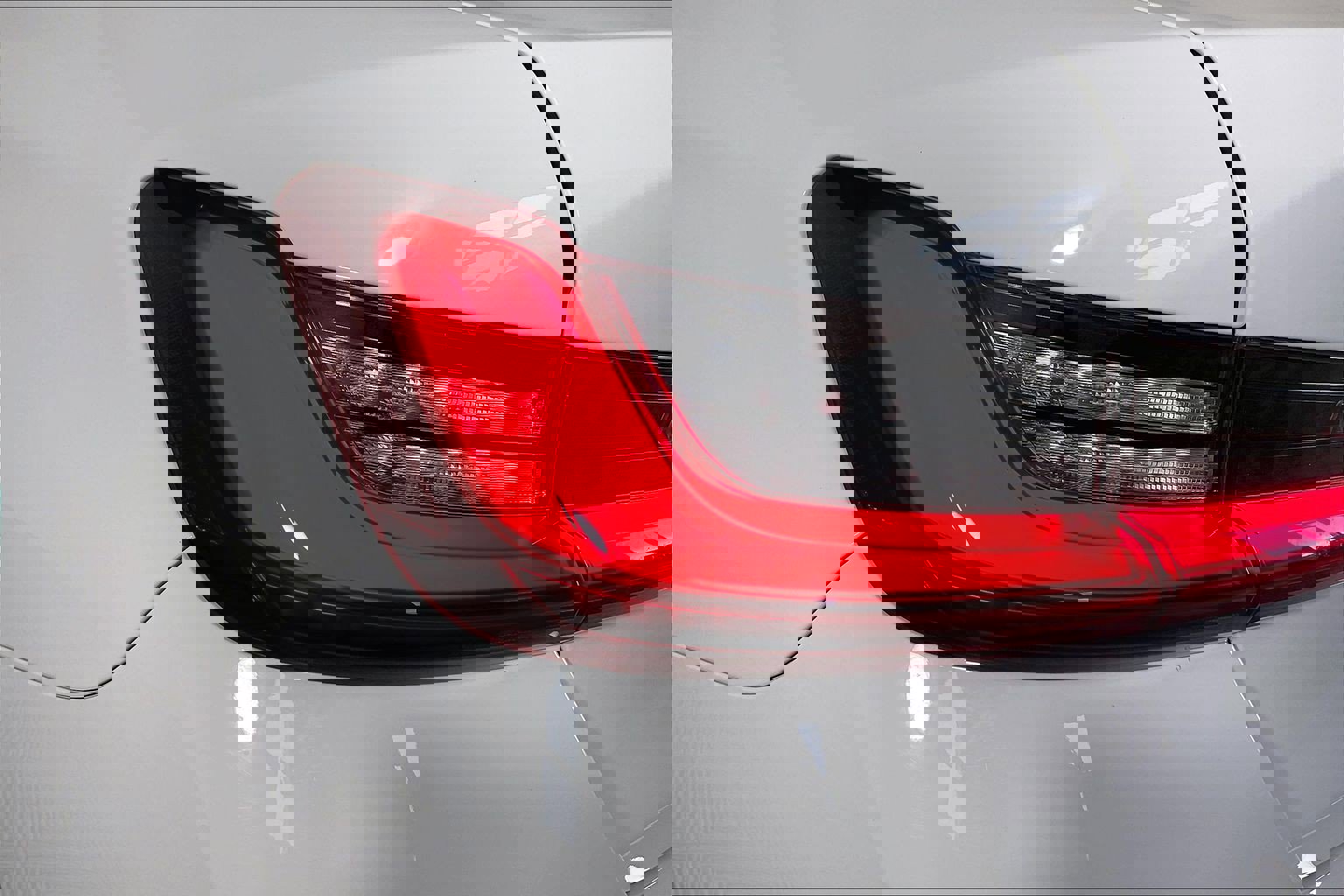 Certified 2025 BMW 330i xDrive Sedan w/ Premium Package image 32